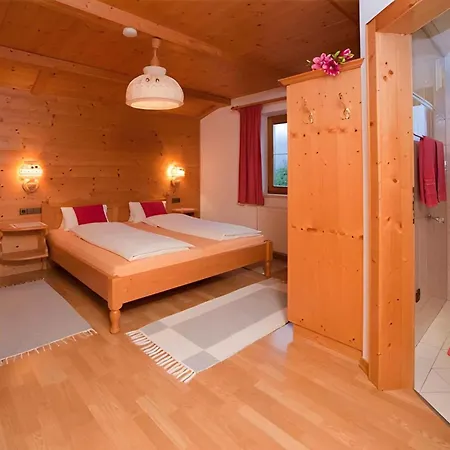 In St. Johann In Tirol 555 Appartement *